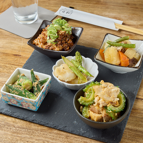 【上本町駅徒歩5分】心温まるおばんざいとお酒に舌鼓♪大人の隠れ家居酒屋です