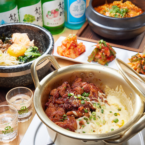 ボリューム満点！韓国出身の元寿司職人が作り出す他では味わえない創作韓国料理に舌鼓