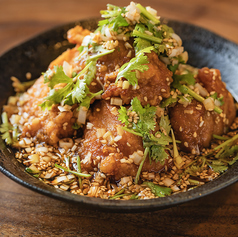 パクチー香る油淋鶏