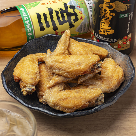 宮崎の名店から継承した門外不出の味！名物の塩手羽先を心ゆくまでご堪能ください◎
