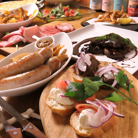 Beer&Wine Dining Foyer tHCG