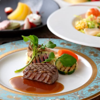 特別な景色の中で楽しめるオリジナルメニュー