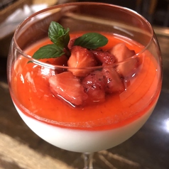 伊豆産 苺のパンナコッタ