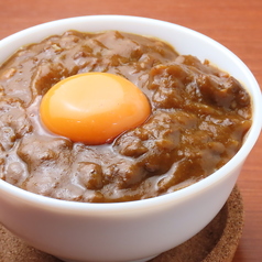 牛ひれ肉汁チーズカレー