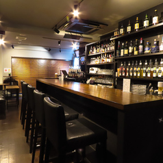 The Living Bar Rem Tokyo ザ リビング バー レムトウキョウの雰囲気1