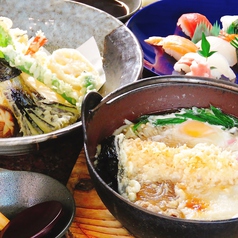 店内手打本格うどん うどんと相性◎ご飯物