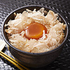 かつおとたまごにこだわったたまごかけご飯