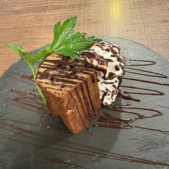 自家製ガトーショコラ~バニラアイス添え