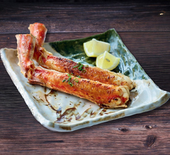 【当店自慢☆】たらば蟹バター焼きの写真