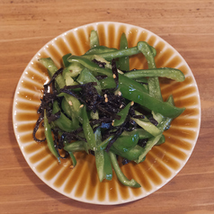 生ピーマン塩昆布