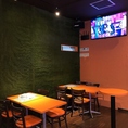 店内に複数モニターがあるのでどのお席に座ってもスポーツ観戦可能