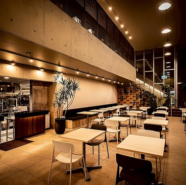 CAFE BLOOMY S KASUKABE カフェブルーミーズカスカベの雰囲気1