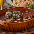 料理メニュー写真&nbsp;4時間煮込んだ牛タンシチュー