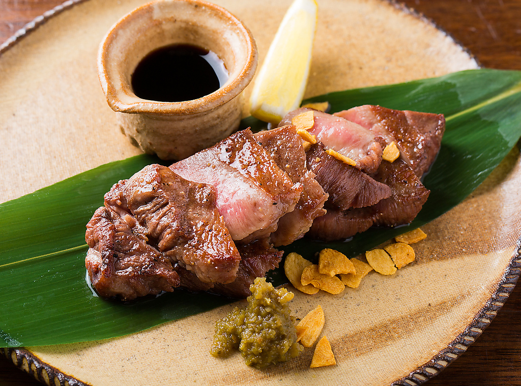 牛さがり炭火焼き