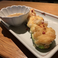海老とズッキーニのパルメザン焼き ハニーマスタードを添えて