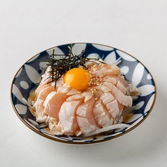 鶏ユッケ