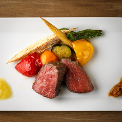 牡蠣料理から逸品まで充実のラインナップ