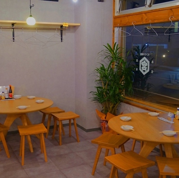 たき火炉端 雨やどりの雰囲気1