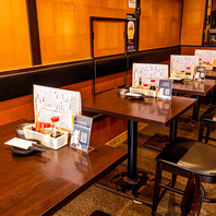 温かみのあるレトロな空間で、いつでも楽しく賑やかに！