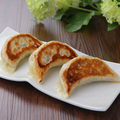 料理メニュー写真&nbsp;興記特製ジャンボ焼き餃子　3ヶ