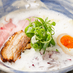 鶏白湯ラーメン