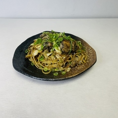 宮崎名物炭焼鶏入りガーリック塩焼きそば