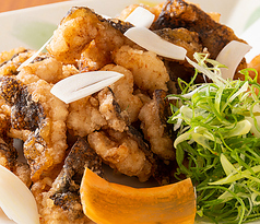 うつぼ唐揚げ生にんにく仕立て