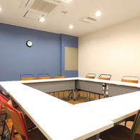 会議や講習会、勉強会など少人数でご利用できる会議室！