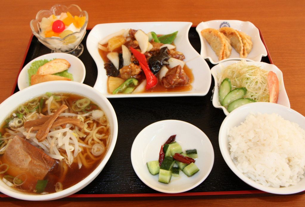 本格中華を気軽に食べれる定食880円～あります。全部で29種類☆