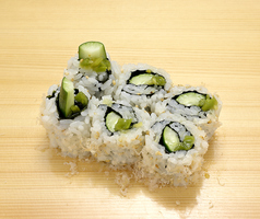 きゅうりとワサビちゃん