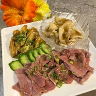豊富な肉刺し