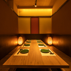 駅から徒歩2分の好立地！各種宴会、パーティーに最適な個室空間をご用意しております。完全個室なっておりますので接待や会食にもおすすめです。様々なシチュエーションに幅広くご利用頂けます。