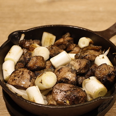 地鶏と白ネギの炙り炭火焼き　ハーフ