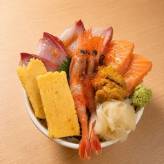 贅沢海鮮丼