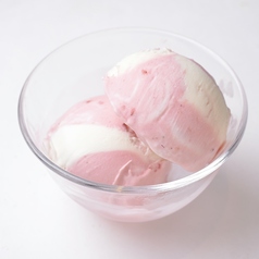 イチゴクリームアイス