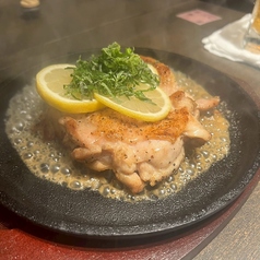 《伊達》鶏もも塩レモンステーキ