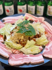 豚の三枚肉　韓国風焼き肉　サムギョプサル