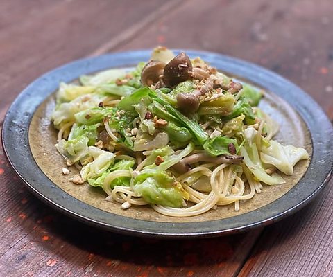 Hennery Market wl[}[Pbg