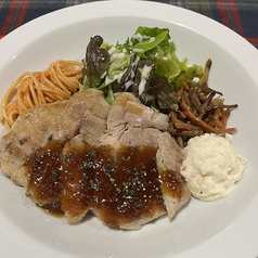 ≪ガッツリスタミナ≫特製ソースとボリューム満点のお肉！「トンテキ」の写真