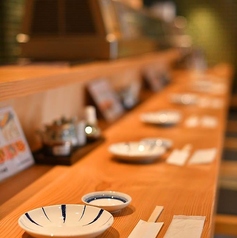 当店では、お客様にとっての“ちょうどいい距離感”と“心地よい満足感”をお届けいたします。