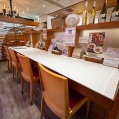 ランチやディナーなどのご利用はもちろん、カフェ利用としても◎落ち着いた雰囲気の店内で、ごゆっくりとお寛ぎ下さい♪