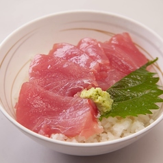 生マグロの小丼
