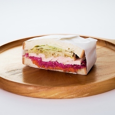 しっとり塩だれチキンサンド