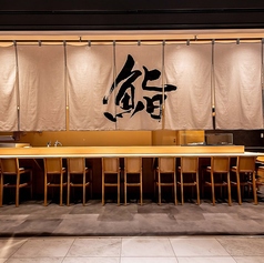 鮨とと吟 淀屋橋店の外観1