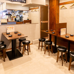 様々なシーンでご利用頂けるお席を完備