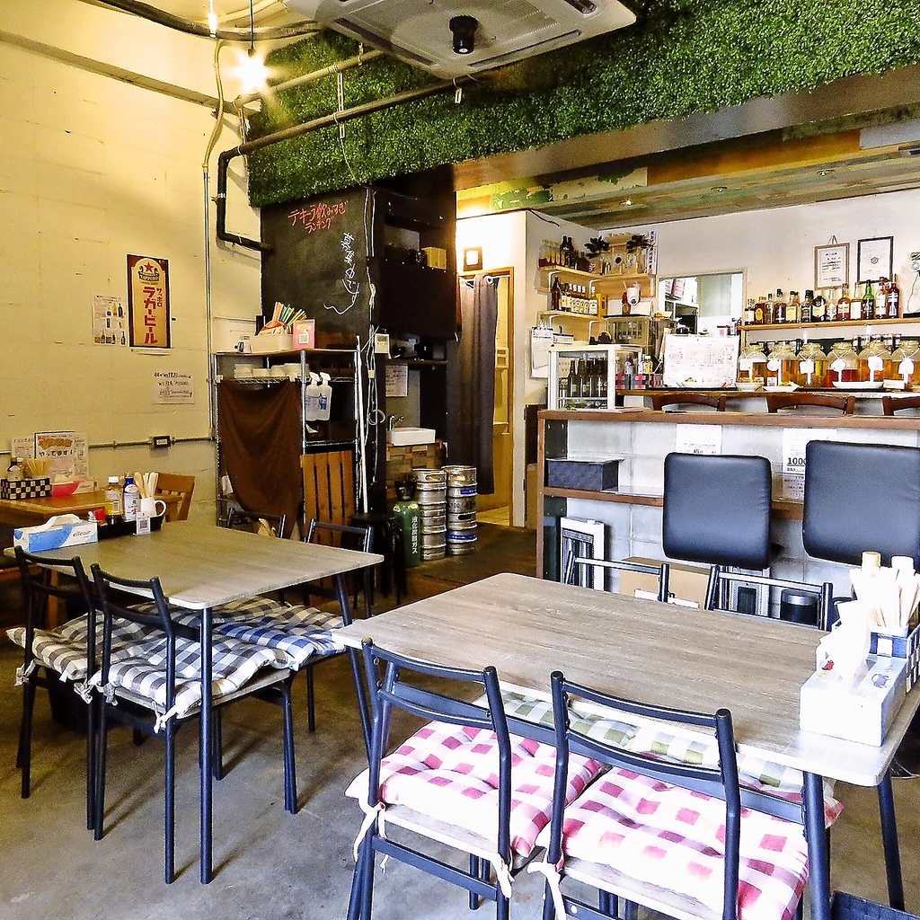 誕生日や記念日、ウェディングなどを彩るデザートプレートもご用意出来ます★お気軽にご相談ください