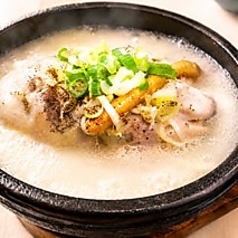 参鶏湯(サムゲタン)
