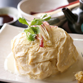 料理メニュー写真 湯葉とよせ豆腐とおれの塩（富田屋さんの自信作）