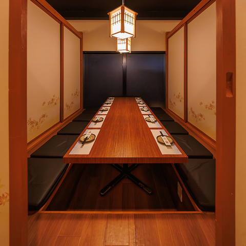 飲み放題付きコース2750円～♪池袋駅近！隠れ家空間♪個室は2名～は最大120名様♪