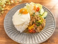 料理メニュー写真&nbsp;タイ風バジル炒めご飯(ガパオライス)